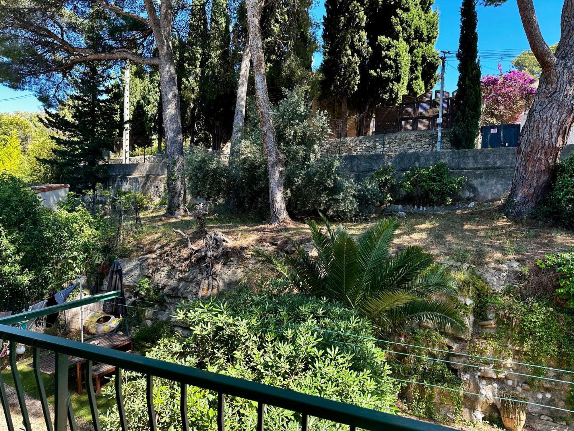 Cassis Village Options Parking And Baby Zewnętrze zdjęcie